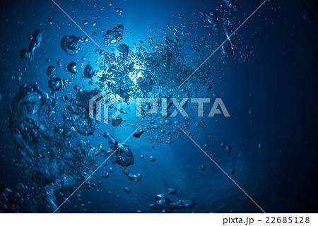 海と泡 海と泡 22685128