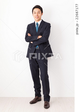 若い男性ビジネスマンの写真素材 [22687177] - PIXTA