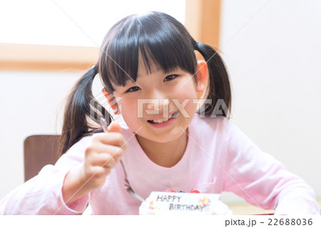 女の子 女の子 22688036