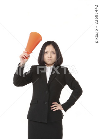 応援が不調なビジネスウーマン 応援が不調なビジネスウーマン 22695442