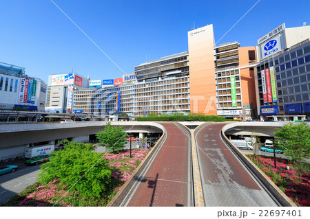 東京 新宿駅西口 ロータリー の写真素材