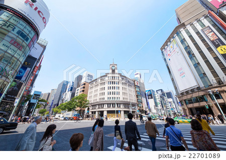 銀座四丁目交差点・和光前・時計台 銀座四丁目交差点・和光前・時計台 22701089