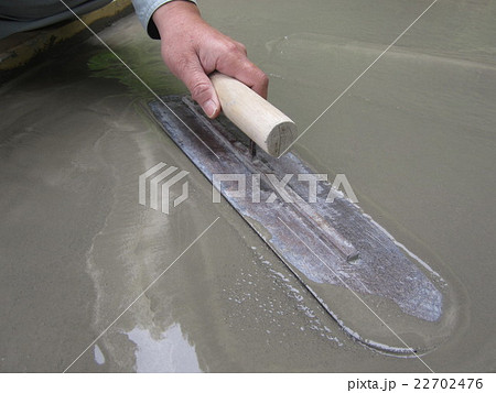 左官工事　仕上げ作業 22702476