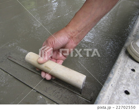 左官工事　仕上げ作業 22702550