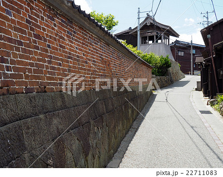 佐渡 相川 煉瓦塀と鐘楼の写真素材