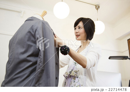 カジュアルビジネス 22714478