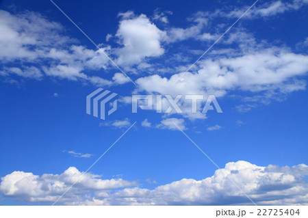 爽やかな大空 22725404