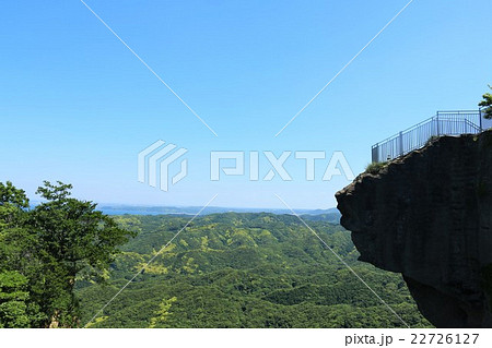 千葉県　鋸山の地獄のぞき 22726127