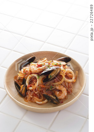 こんにゃくパスタ ペスカトーレ こんにゃくパスタ ペスカトーレ 22726489