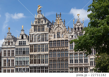 Facades of Guild buildings in the Grote Markt 22731182