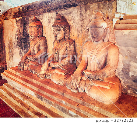 Buddha statues at Takhaung Mwetaw Paya in Sankar. 22732522