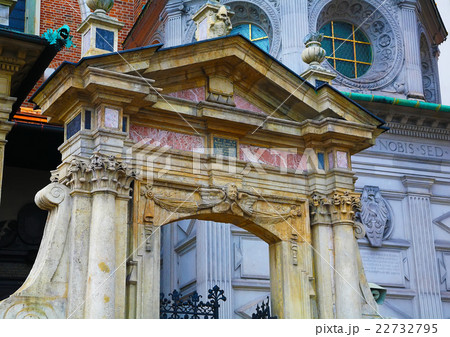 Wawel Cathedral in the Wawel Royal Castle Wawel Cathedral in the Wawel Royal Castle 22732795