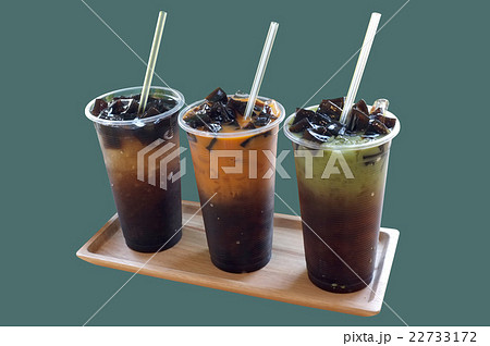 Milk with grass jelly Milk with grass jelly 22733172