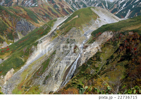 立山　秋のソーメン滝 22736715