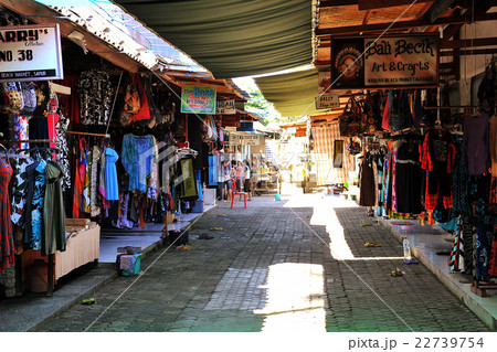 バリ島サヌールのお土産店 22739754