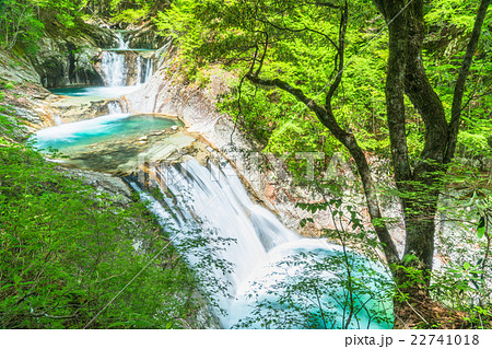 【山梨県】西沢渓谷・七ツ釜五段の滝 【山梨県】西沢渓谷・七ツ釜五段の滝 22741018