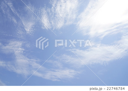 青空と白い雲 青空と白い雲 22746784