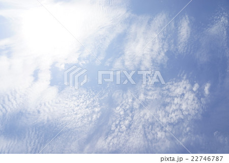 青空と白い雲 青空と白い雲 22746787