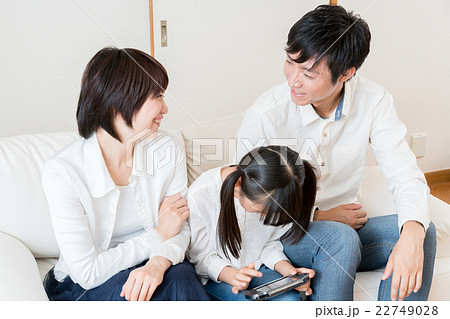 笑顔の家族 笑顔の家族 22749028