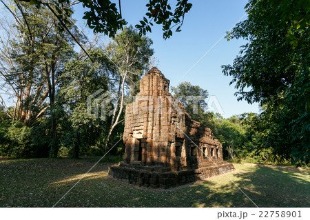 Prasat Ta Muean Castle Rock 22758901