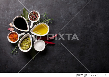 Herbs, condiments and spices 22760023