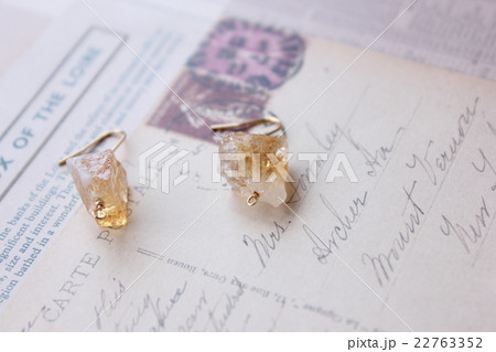 ハンドメイドピアス ハンドメイドピアス 22763352