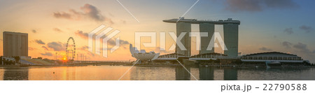 Singapore Skyline and view of Marina Bay 22790588