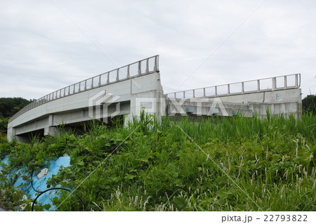 建設中の高架道路 建設中の高架道路 22793822