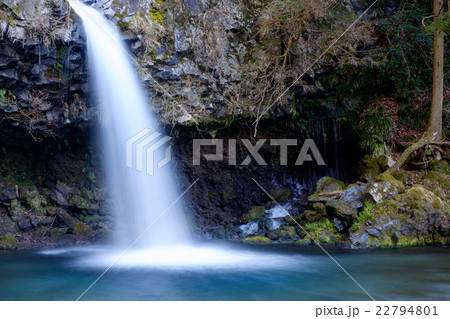 陣馬の滝 22794801