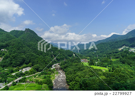 夏のやんばダムの予定地の風景 夏のやんばダムの予定地の風景 22799927