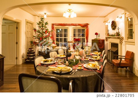 クリスマス装飾された横浜山手234番館 22801705