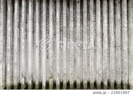 テクスチャー 凹凸のあるコンクリートの壁の写真素材