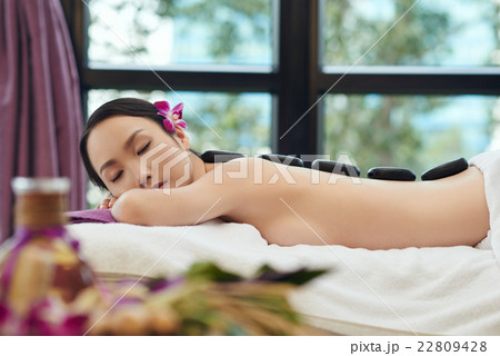 Stone therapy 22809428