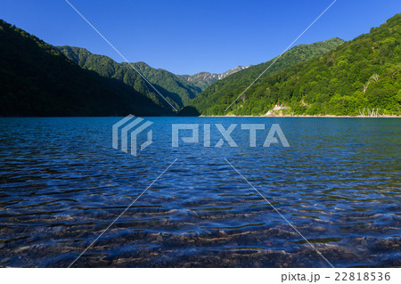 白水湖  白山国立公園（岐阜県白川村大白川） 22818536