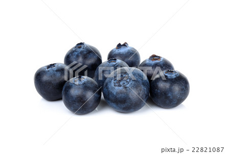 blueberry isolated on the white background blueberry isolated on the white background 22821087