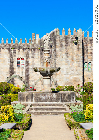 Gardens of Santa Barbara 22823091