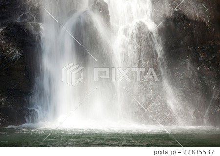滝の水流 22835537