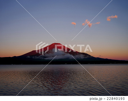 山中湖夏富士 山中湖夏富士 22840193