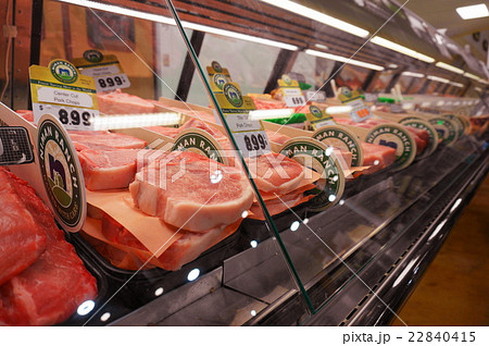 海外のスーパー 22840415