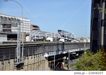 大阪モノレールと柴原駅 22848207