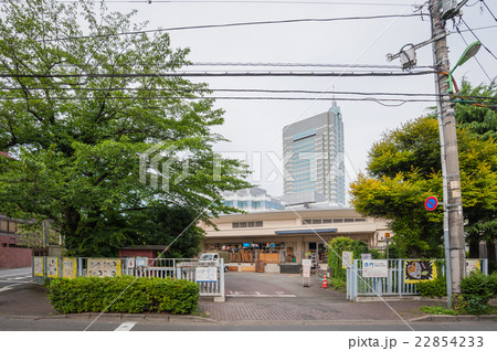 東京散歩、世田谷区用賀駅付近エコプラザ 22854233