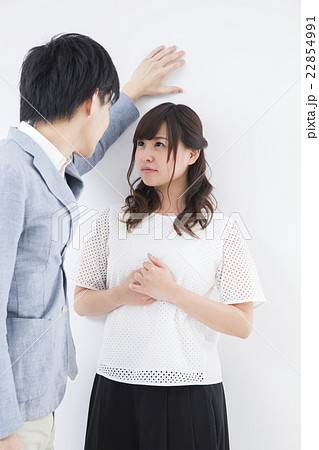 若いカップル 22854991