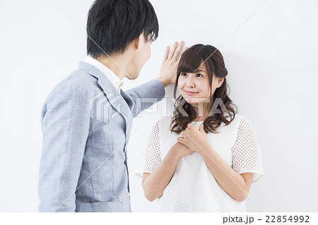 若いカップル 22854992