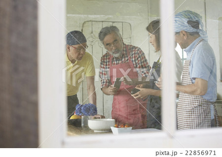趣味を楽しむシニア 料理教室 趣味を楽しむシニア 料理教室 22856971