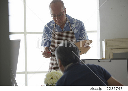 シニア　絵画教室 22857474