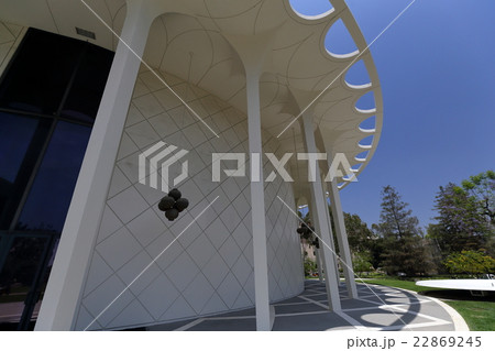 Caltech 22869245