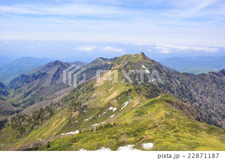 武尊山山頂から望む剣ヶ峰山 群馬県 川場村 武尊山山頂から望む剣ヶ峰山 群馬県 川場村 22871187