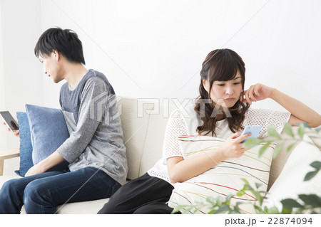 若いカップル 若いカップル 22874094