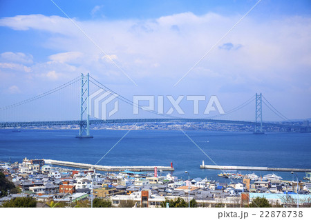 淡路サービスエリアから望む明石海峡大橋　兵庫県淡路市 22878738