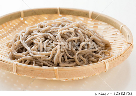 もり蕎麦　ざるそば　白バック 22882752
